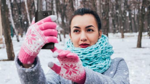 The X5-Touch has a 5.2” full HD touchscreen made of glare resistant Gorilla<sup>®</sup> glass. The screen also works while the display is wet or while you are wearing gloves.