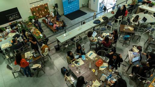 Image of participants at 3rd edition of Roca One Day Design Challenge in UAE