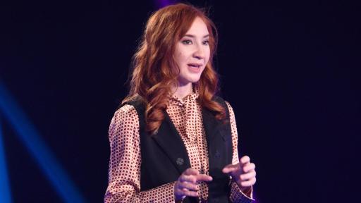 Sylia Khecheni, third place winner on Stars of Science season 10
سيليا خشني، الفائزة بالمركز الثالث في الموسم العاشر من برنامج نجوم العلوم