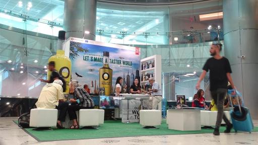 Image of the OLIVE OIL LOUNGE in the Miami Airport