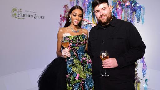 Image of Winnie Harlow and Richard Quinn drinking Perrier-Jou&euml;t Belle Epoque Ros&eacute; at AmfAR