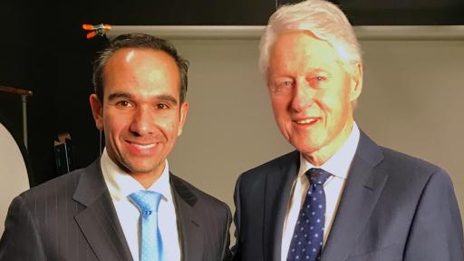 Image of Saad Kurdi with US President Bill Clinton