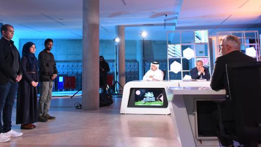 The Stars of Science jury explaining the selection criteria to the candidates
<br>
لجنة التحكيم تشرح معايير الاختيار للمشتركين