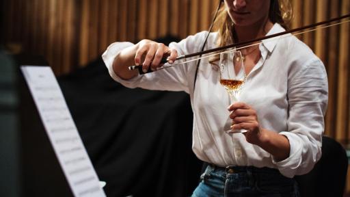 IMAGE OF LOUIS XIII COGNAC – ONE NOTE PRELUDE 3