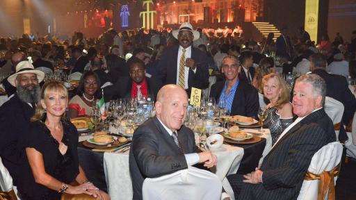 Image of the Stage, tables and music show at the XXI Habano Festival