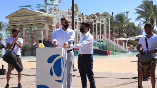 Image of Abdullah Al-Fraihat, CEO of Eagle Hills Jordan, the developer of the waterpark (left) and Julien Kauffmann, CEO of Farah Experiences, the official operator of Saraya Aqaba Waterpark (right)