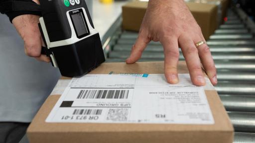 The SP500X prints directly onto packaging for ultimate efficiency, costing less and producing less waste than thermal label printing.