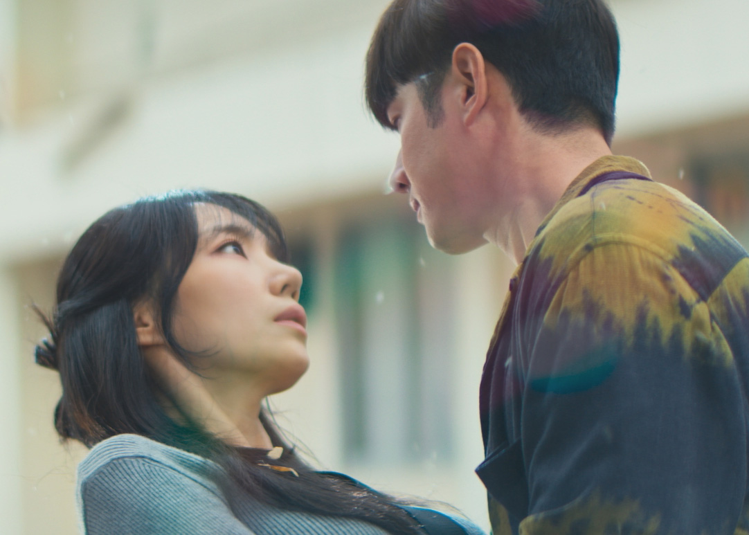 Food Truck: Stolen Love...and Moo Deng