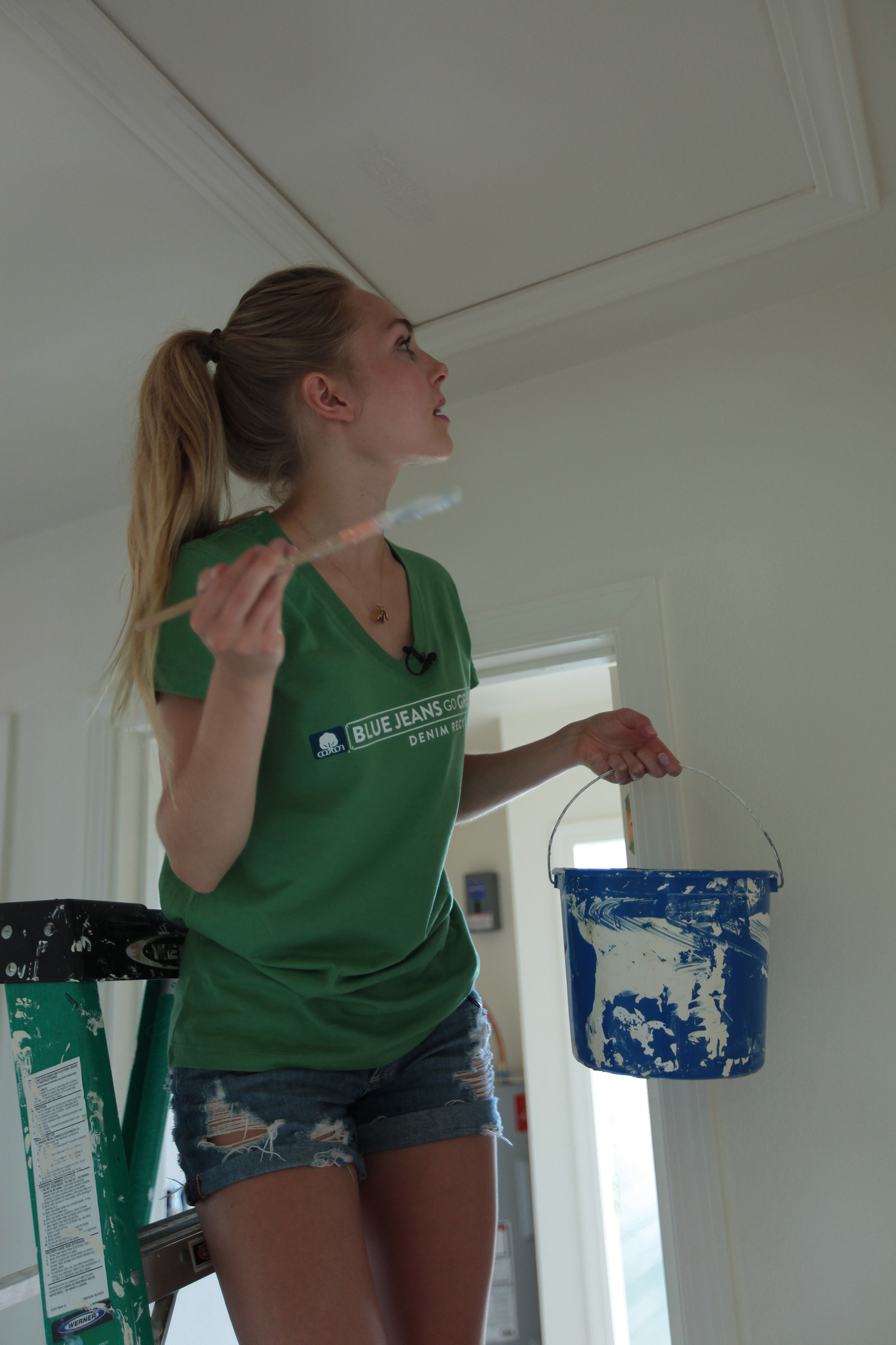Actress AnnaSophia Robb Participates in New Orleans Area Habitat for