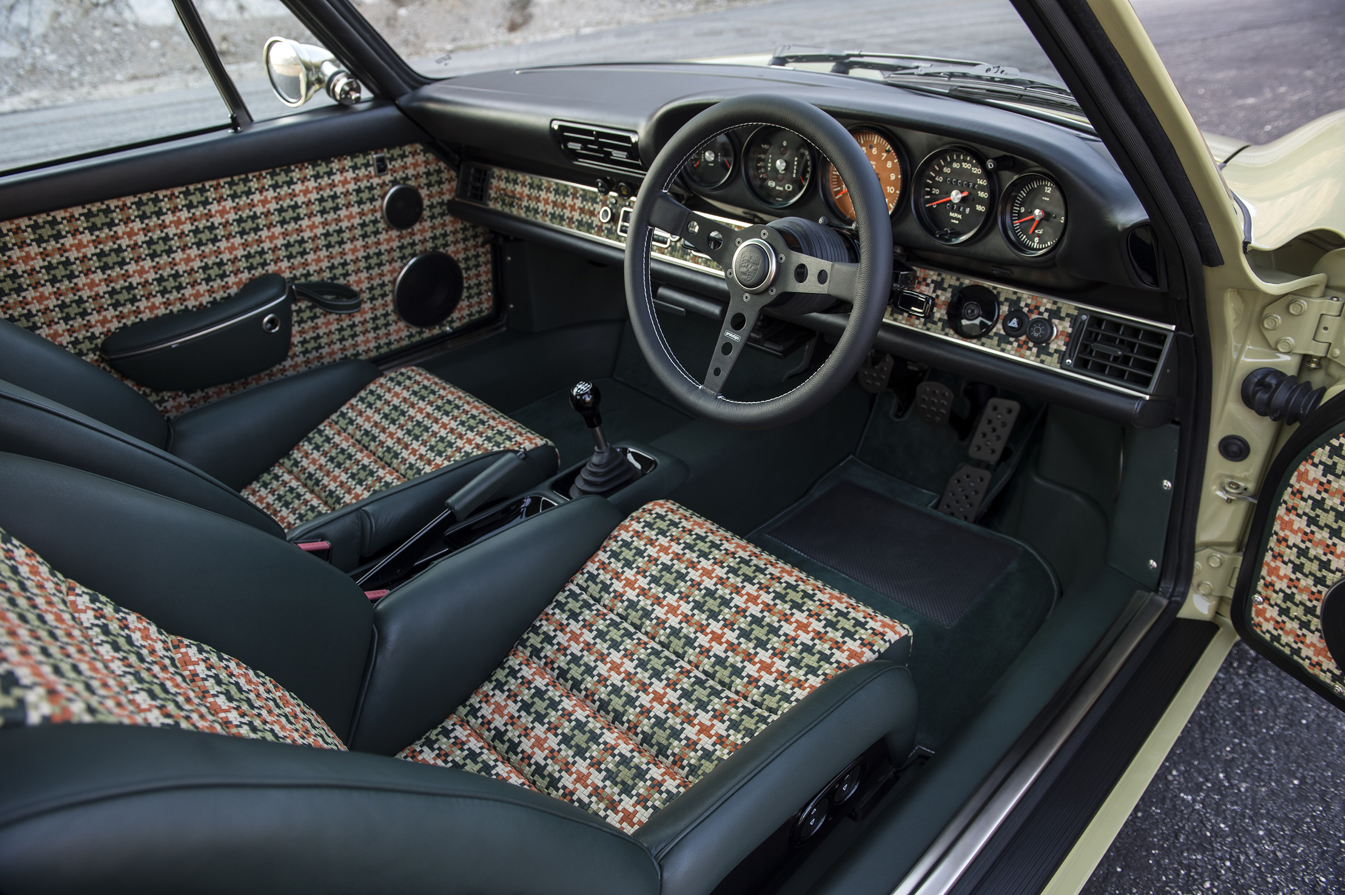 Singer 911 Interior Singer 911 Interior