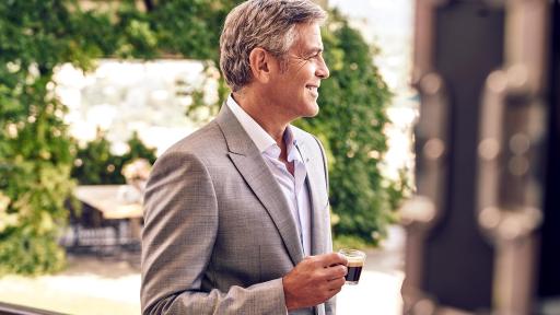 naturpark Enig med Fisker BEHIND-THE-SCENES WITH GEORGE CLOONEY AND JACK BLACK AS THEY FILM NEW  NESPRESSO COMMERCIAL