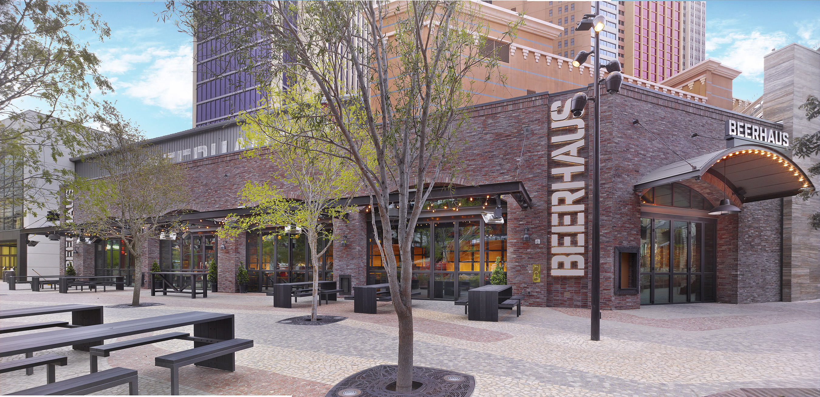 LAS VEGAS STRIP’S FIRST PARK DEBUTS TODAY