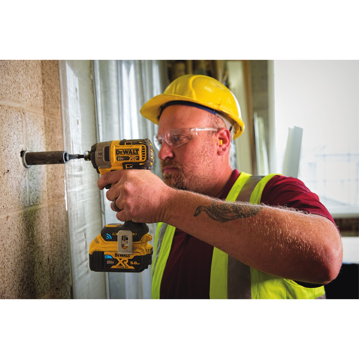 With integrated Bluetooth® capability, the new DEWALT 20V MAX* XR® Tool Connect™ Impact Driver (DCF888) can be connected to the Tool Connect™ app.
