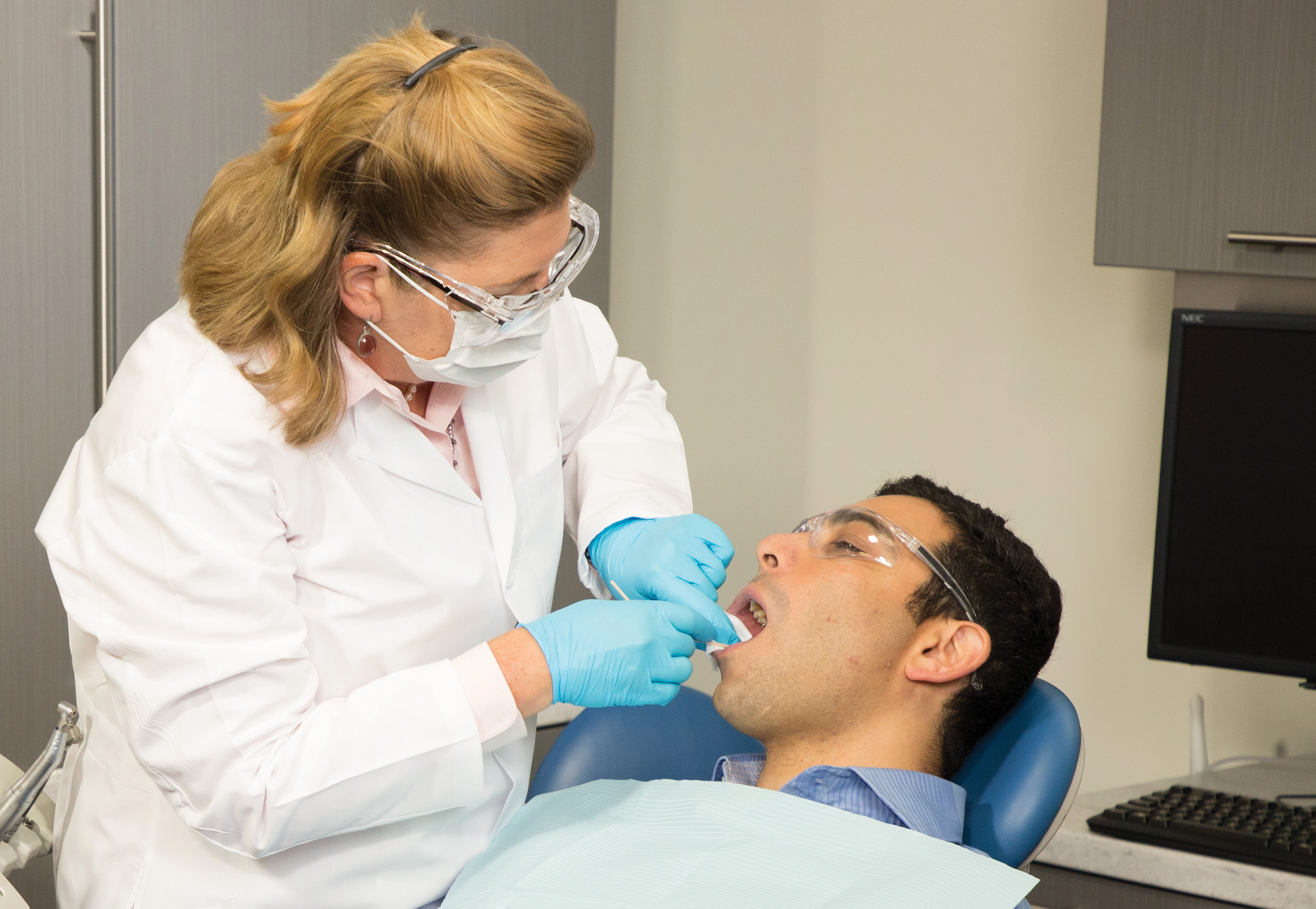 Checking patients for oral cancer