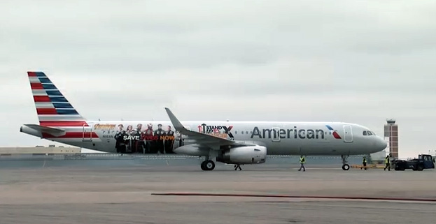 American Airlines, Stand Up To Cancer, & Marvel Studios’ Avengers: Infinity War Join Together In The Battle Against Cancer To Unveil Custom-Wrapped Plane