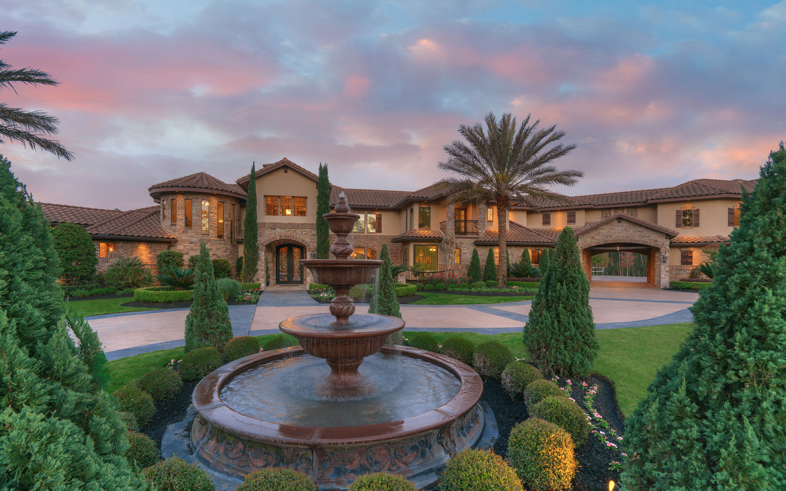 Supreme Auctions to offer Greater Houston Custom Lakeside Retreat - May 25th