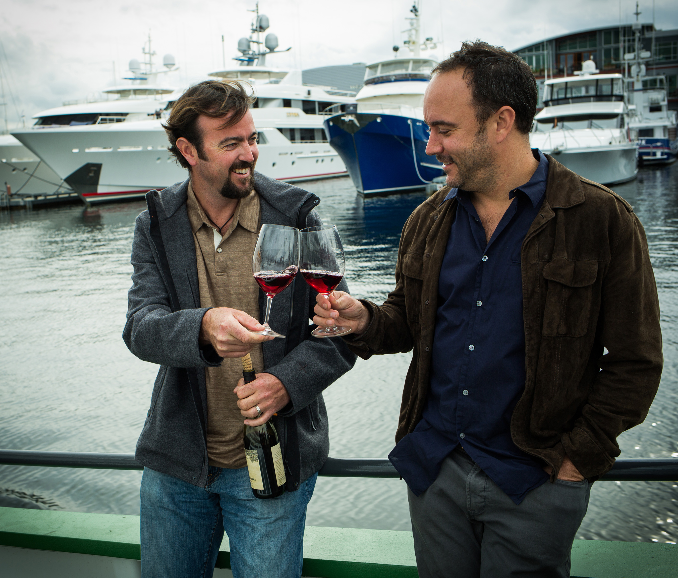 Award-winning winemaker Sean McKenzie and musician Dave Matthews collaborate together on The Dreaming Tree Wines - A California based wine brand.