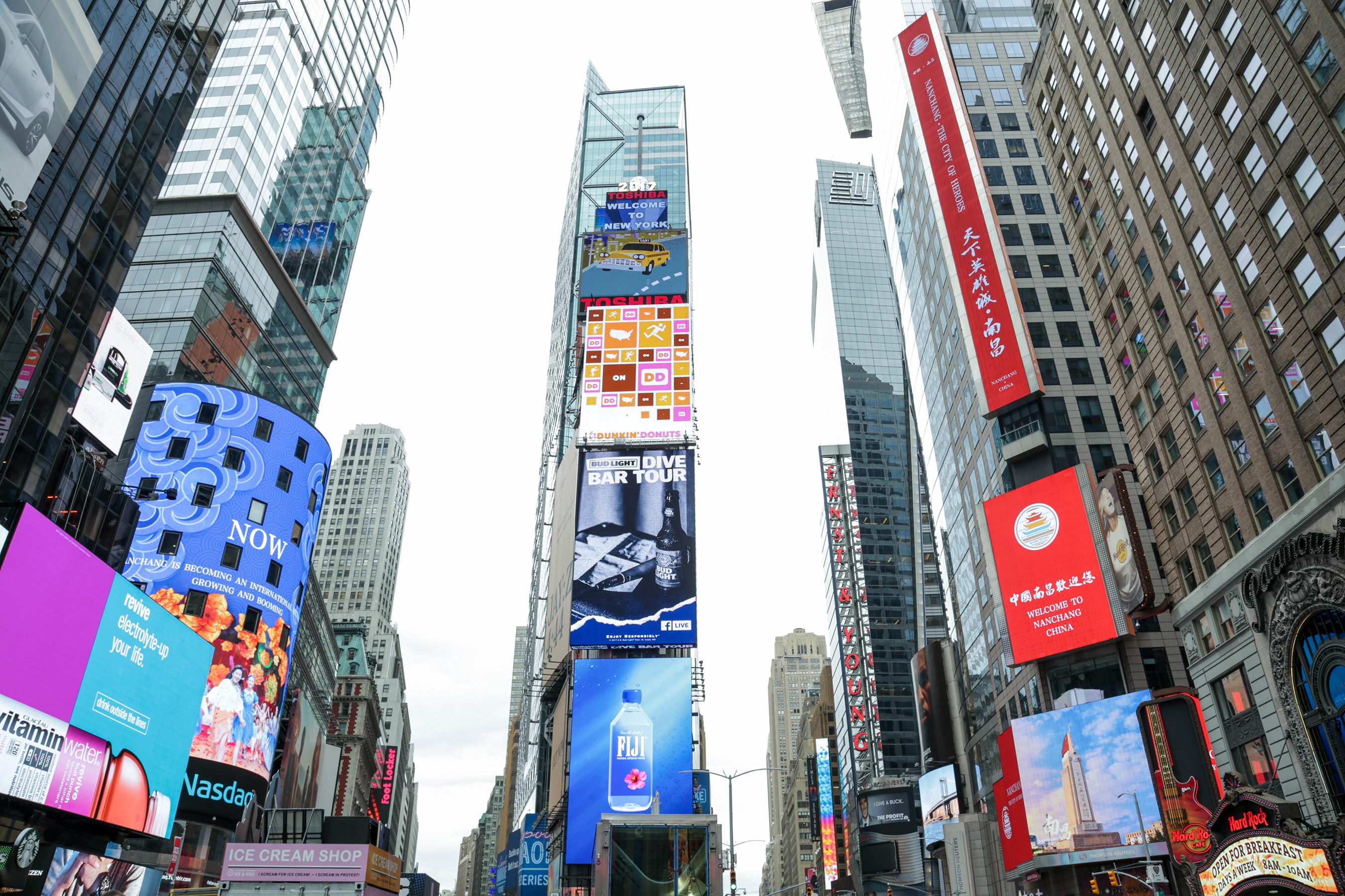 Nanchang China launched “City of Hero” Campaign on Times Square New York City.