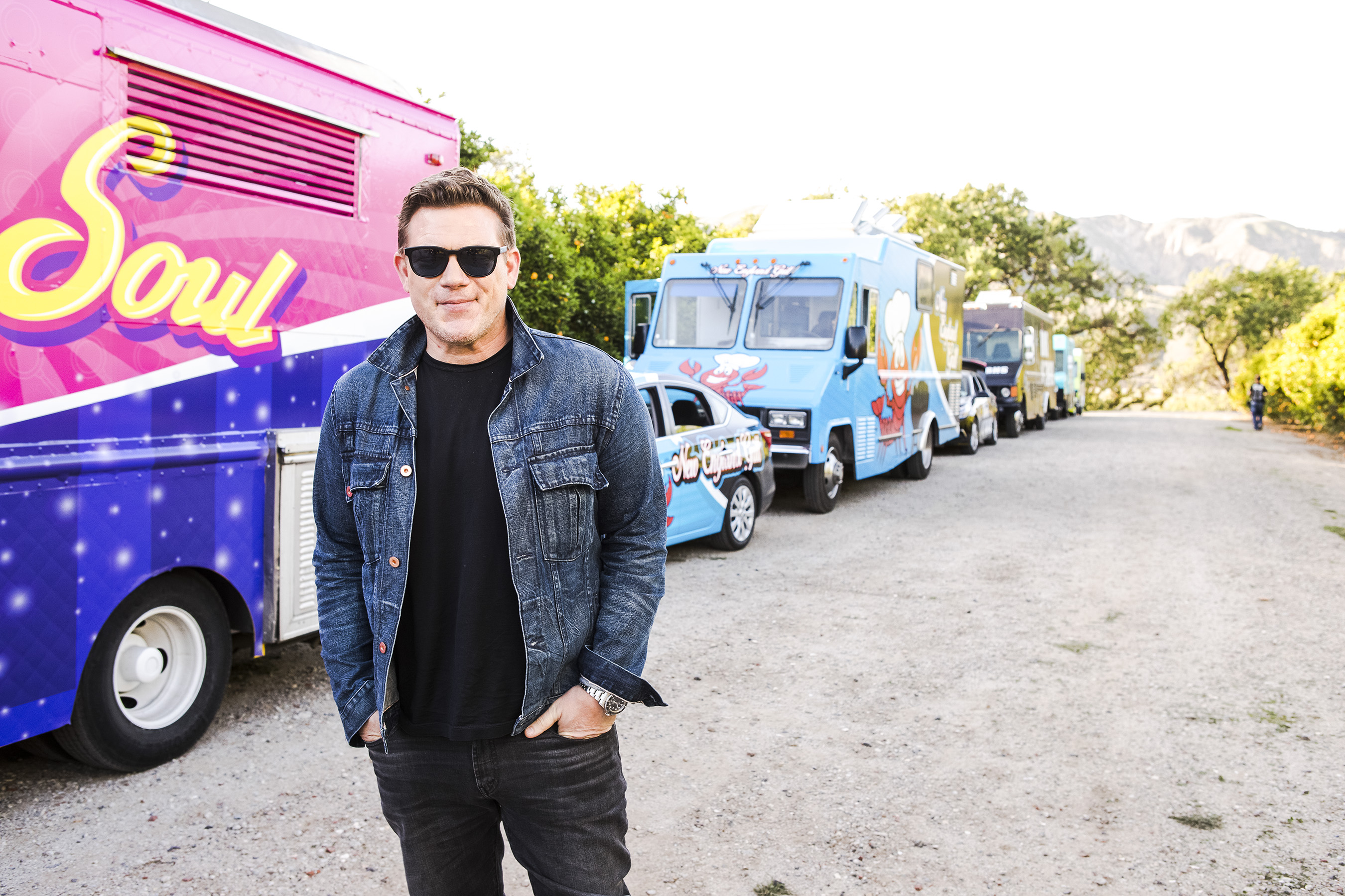 Host Tyler Florence on Food Network's The Great Food Truck Race