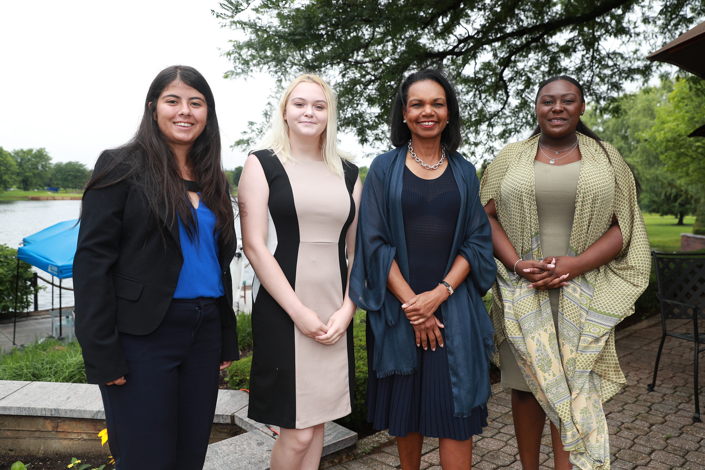 Dr. Condoleezza Rice poses with representatives from the Future Leaders Program Class of 2018