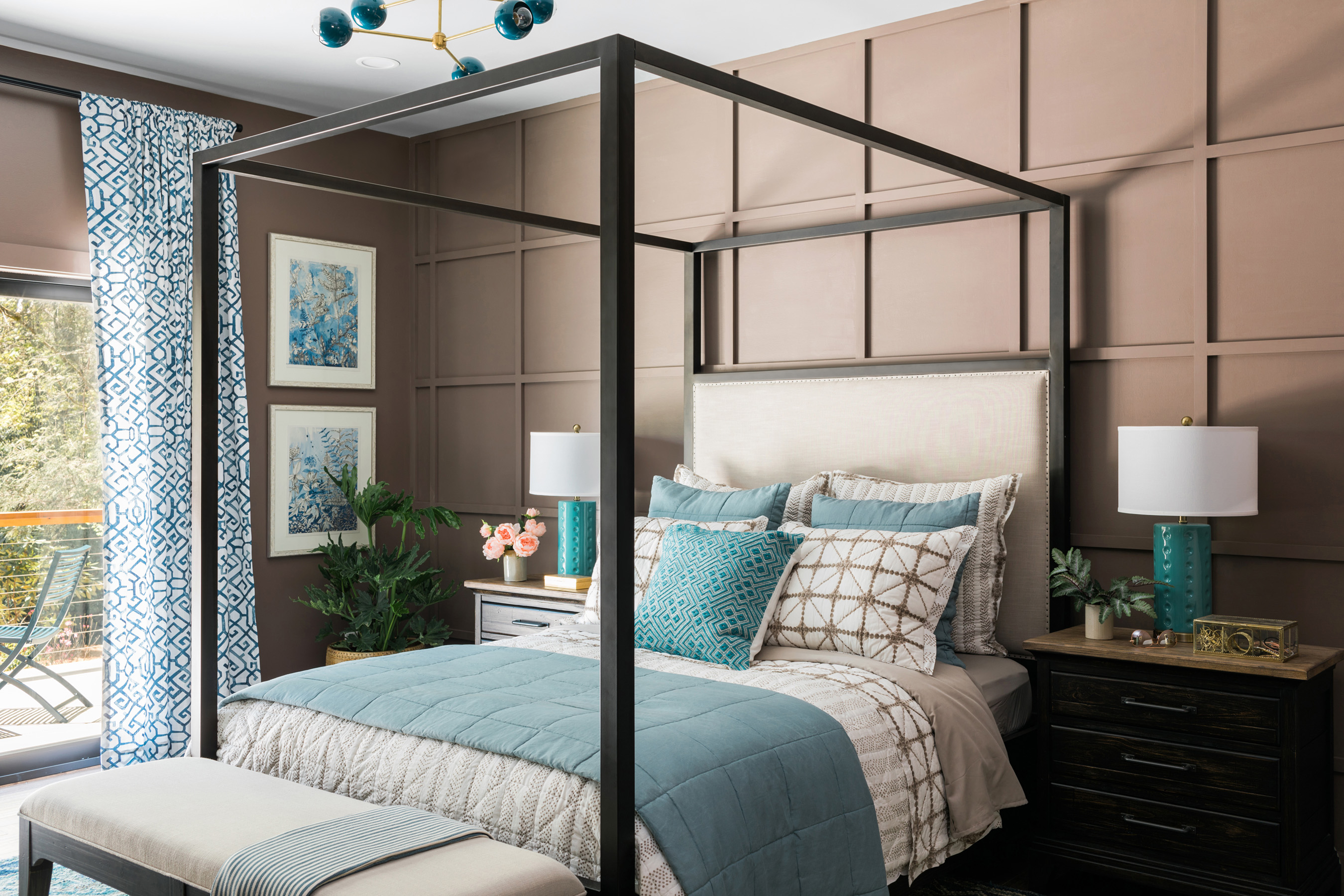 With a dramatic grid wall, a modern canopy bed, upcycled furniture and a huge walk-in closet, the stunning master bedroom in DIY Network Ultimate Retreat 2018 is truly one of a kind. Ready to feel the breeze? Slide the trick glass doors all the way into the wall and open the room up to the tranquil surroundings. With charm to spare, a stylish mix of modern and vintage touches and a decidedly serene atmosphere, this master bedroom is perfect for an escape in the mountains.