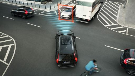 The All New Volvo XC90 City Safety Intersection