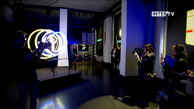 The ‘Innovative Passion’ exhibition features the art installation of Inter logo, and cutting-edge Smart Retail innovations including AI and Facial Recognition to create a unique visual and immersive experience