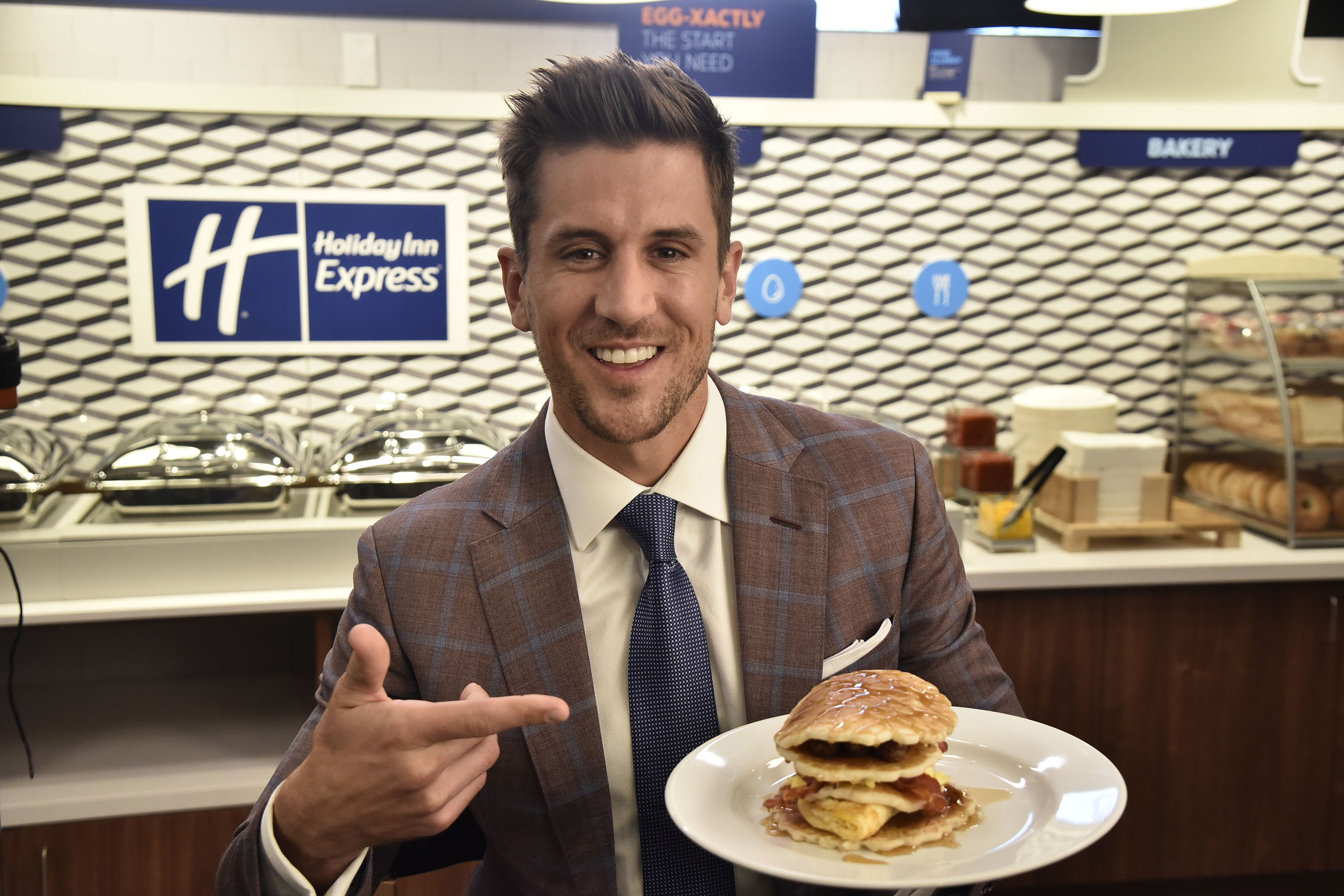 Jordan Rodgers with The 7-on-7, his over-the-to, seven-layer stack of pancakes, sausage, bacon and eggs, plus a veggie omelet to really take it to the next level.