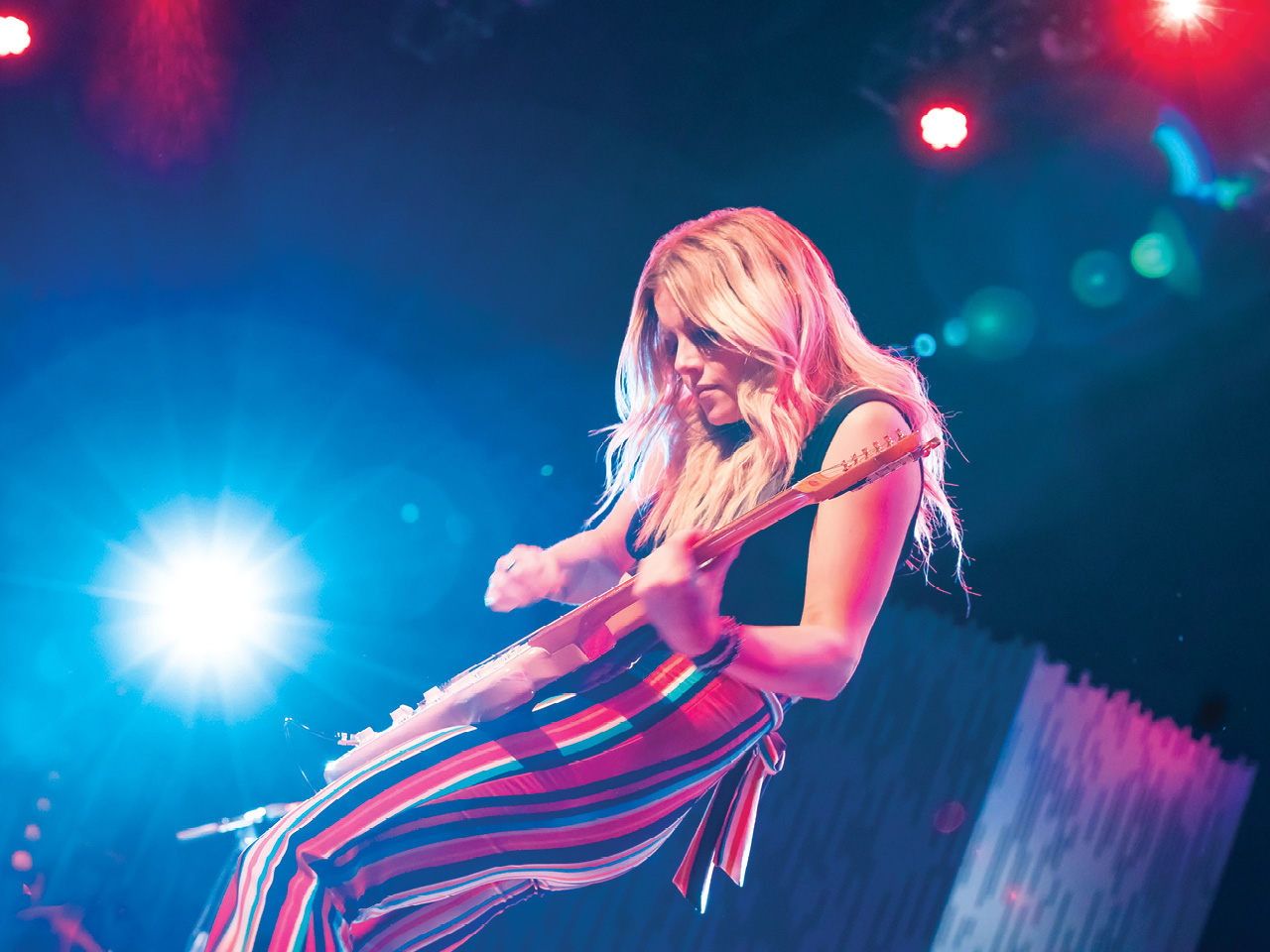 Lindsay Ell performed several private concerts at destinations across the country in 2019. 