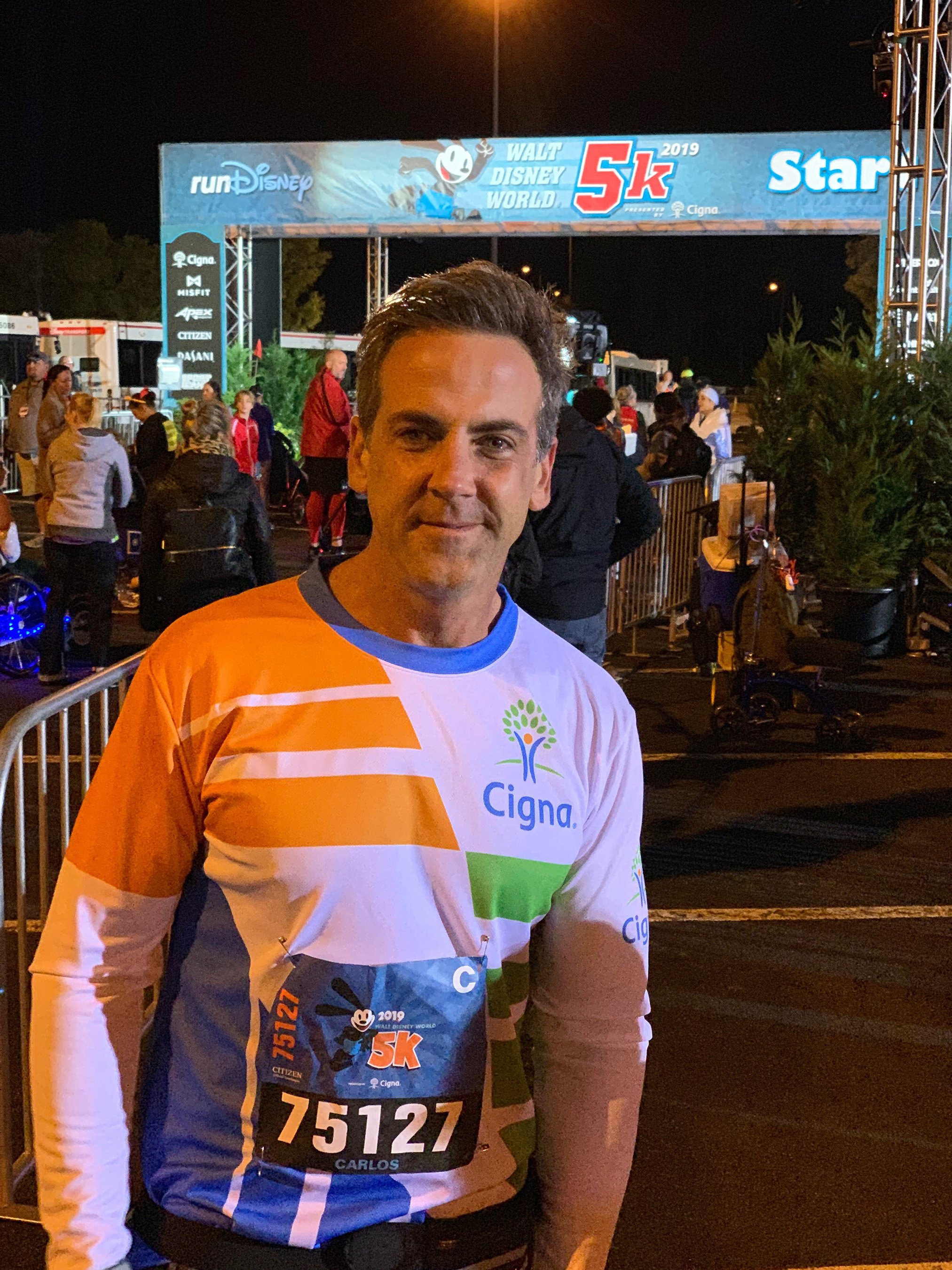 Renowned Latino actor Carlos Ponce joins Cigna’s mission of educating the community about the importance of preventive care at the 2019 Walt Disney World® 5K run presented by Cigna.