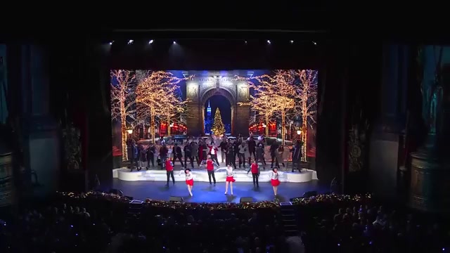 David Jeremiah and Turning Point Ministries announce the television premiere of the 2019 special, Make the Season Bright: Christmas on Broadway with David Jeremiah