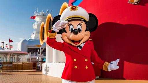 Captain Minnie Mouse saluting