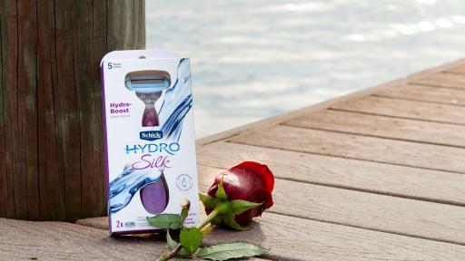 With a shave so comfortably close, you’ll want to buy yourself roses! The Schick® Hydro Silk® razor has 5 Curve Sensing® blades that give you incredible closeness, while following the natural shape of your body… helping you fall more in love with you!