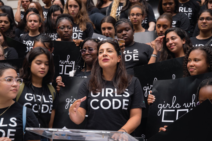 Girls Who Code Celebrates Day of the Girl with First-Ever Global #MarchForS...