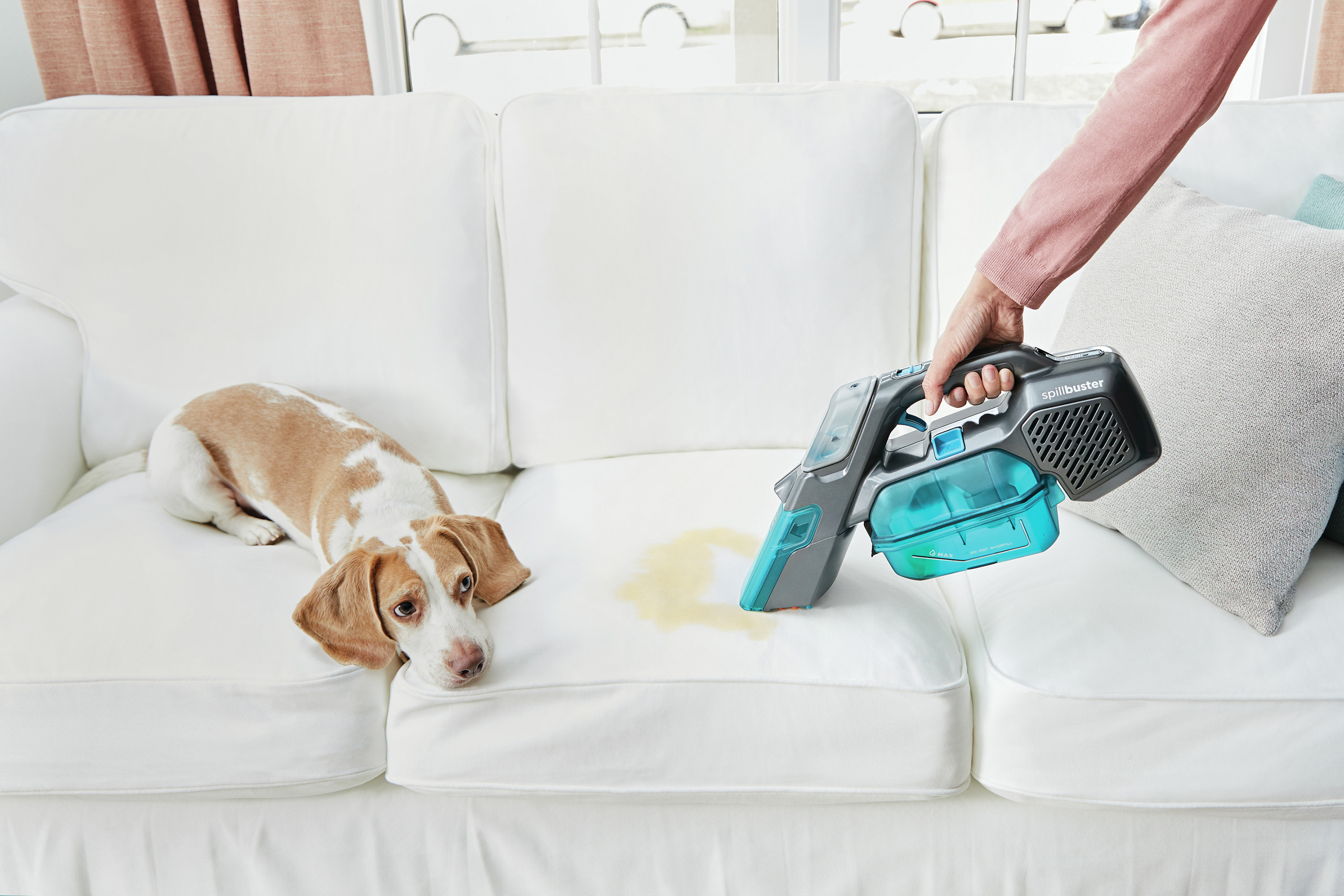 BLACK+DECKER™ Introduces the spillbuster™ Cordless Spill + Spot Cleaner To  Tackle Wet And Chunky Messes