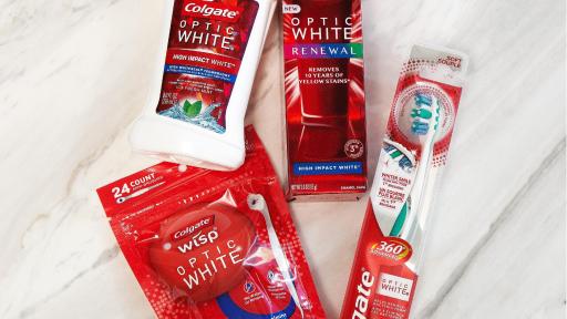 With unprecedented whitening power, NEW Colgate Optic White Renewal toothpaste removes 10 years of yellow stains when brushing twice daily for 4 weeks.