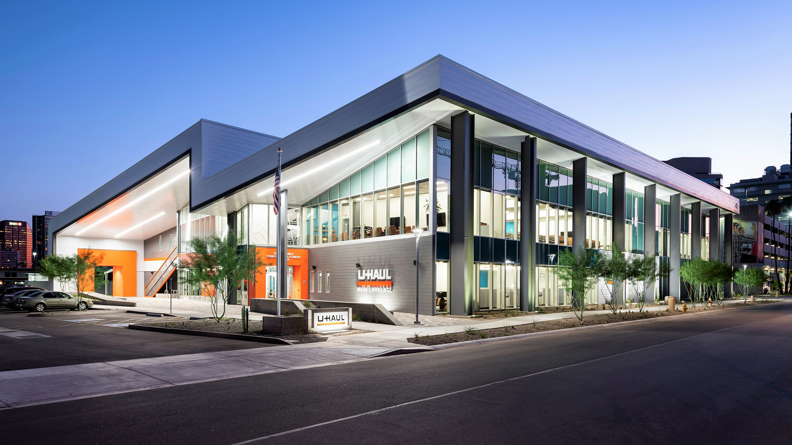 The Shoen Family Conference and Fitness Center on the campus of U-Haul International in Phoenix, Ariz., sets the bar for corporate wellness facilities in America.