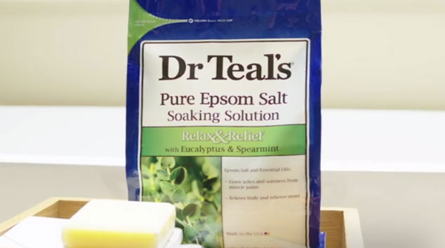 Dr Teals teams up with All Pro football superstars: Aaron Donald, Derrick Henry and George Kittle to share the benefits of making time for muscle recovery with Dr Teal’s Epsom Salt Soaks.