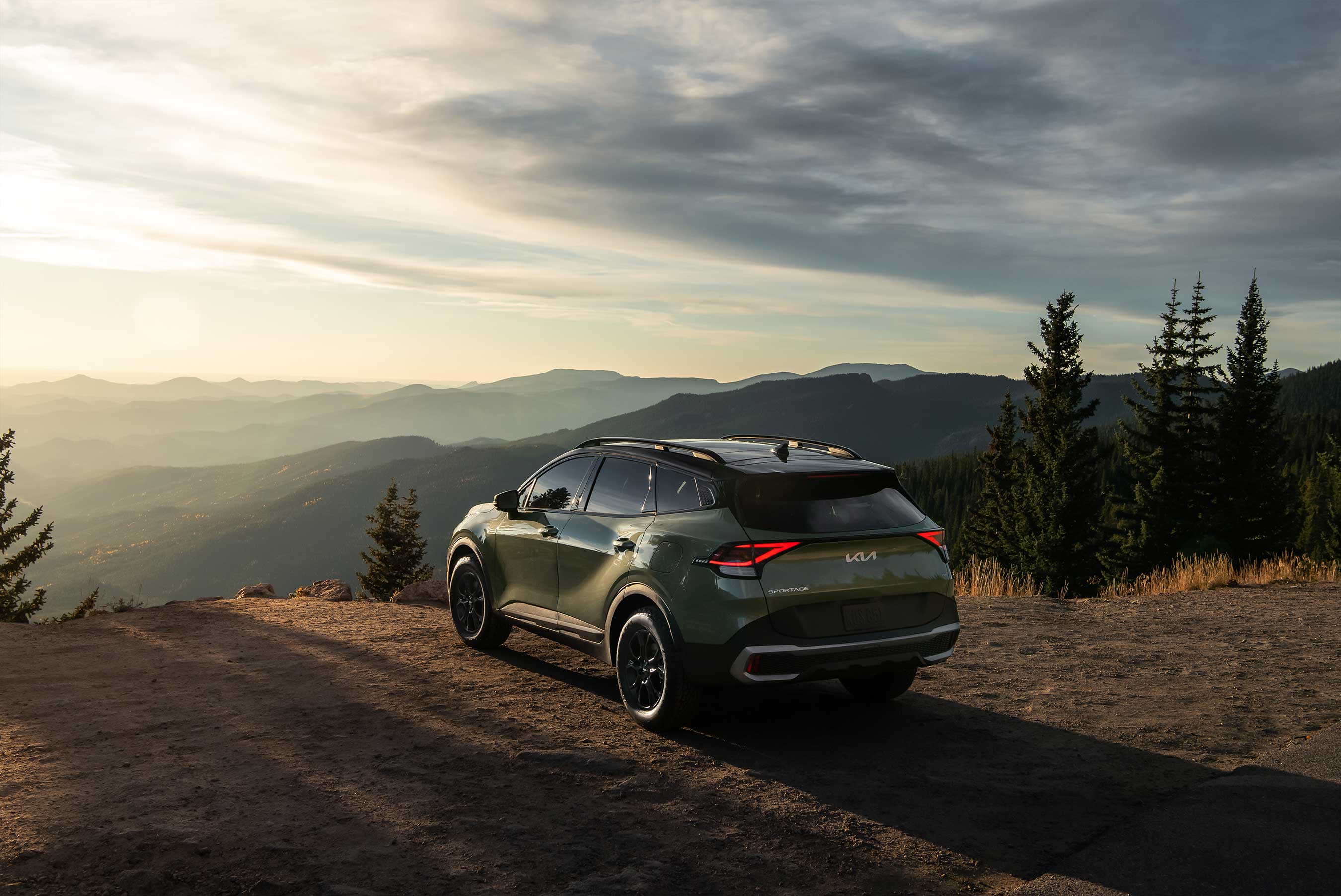 All-new 2023 Sportage, Kia’s longest-running nameplate, debuts with stylish and trail-ready versions, with hybrid version on the horizon.