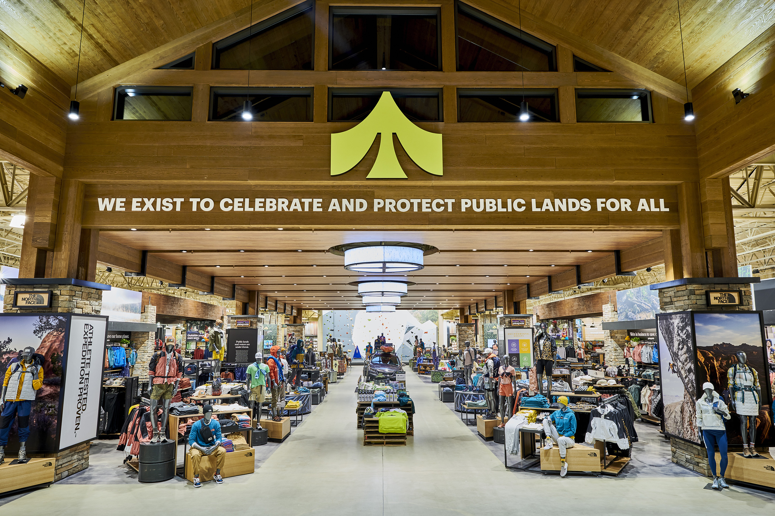DICK’S Sporting Goods Announces Grand Opening of its First Outdoor Concept Store - Public Lands DICK’S Sporting Goods Announces Grand Opening of its First Outdoor Concept Store - Public Lands