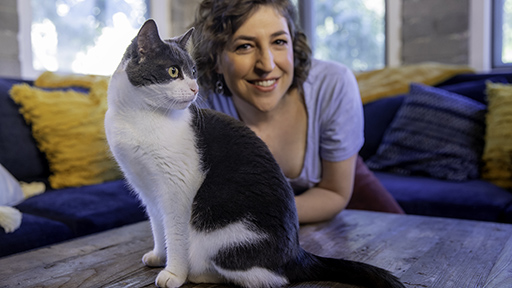 Mayim Bialik with her cat