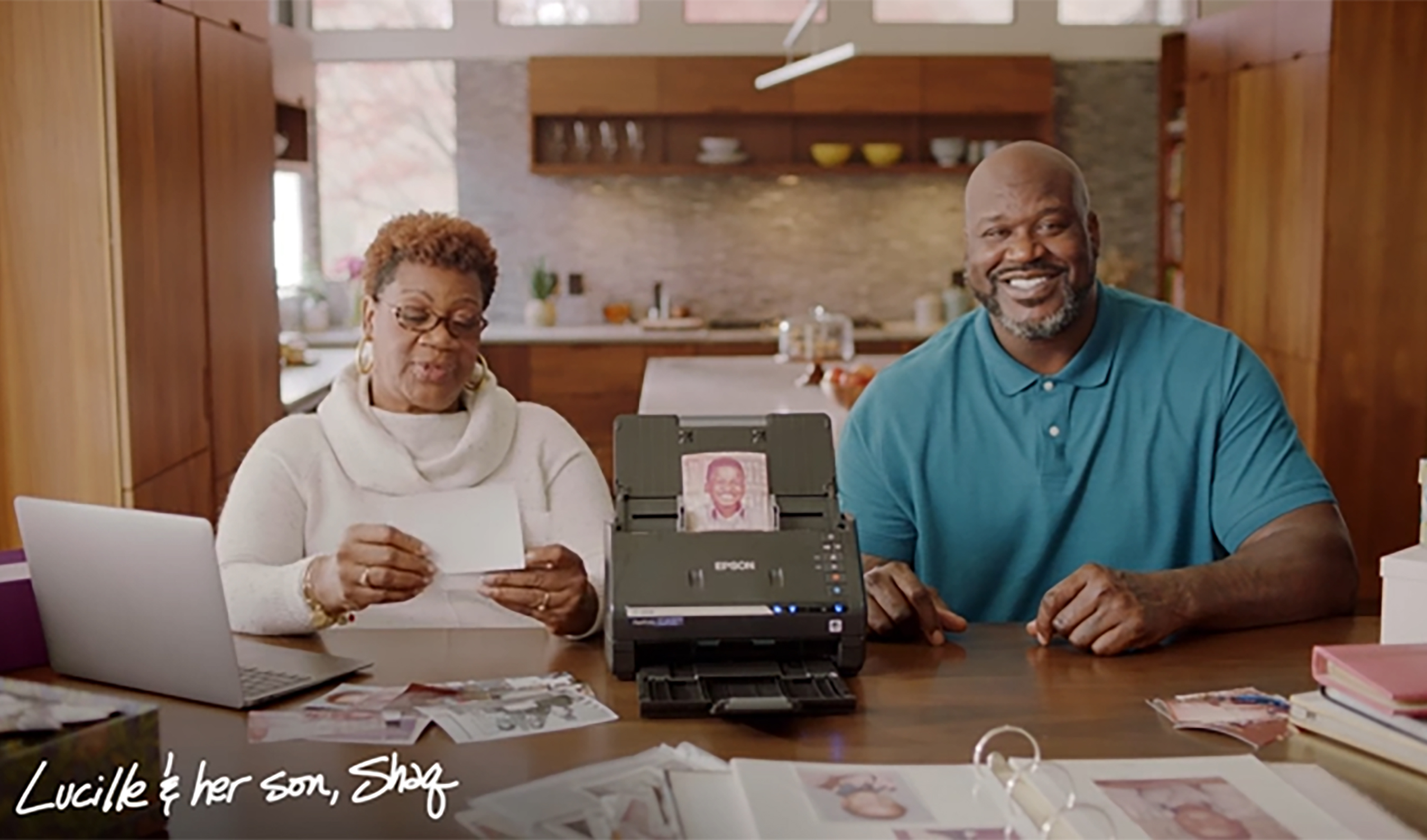 Play Video: Epson Family Photo Month Campaign