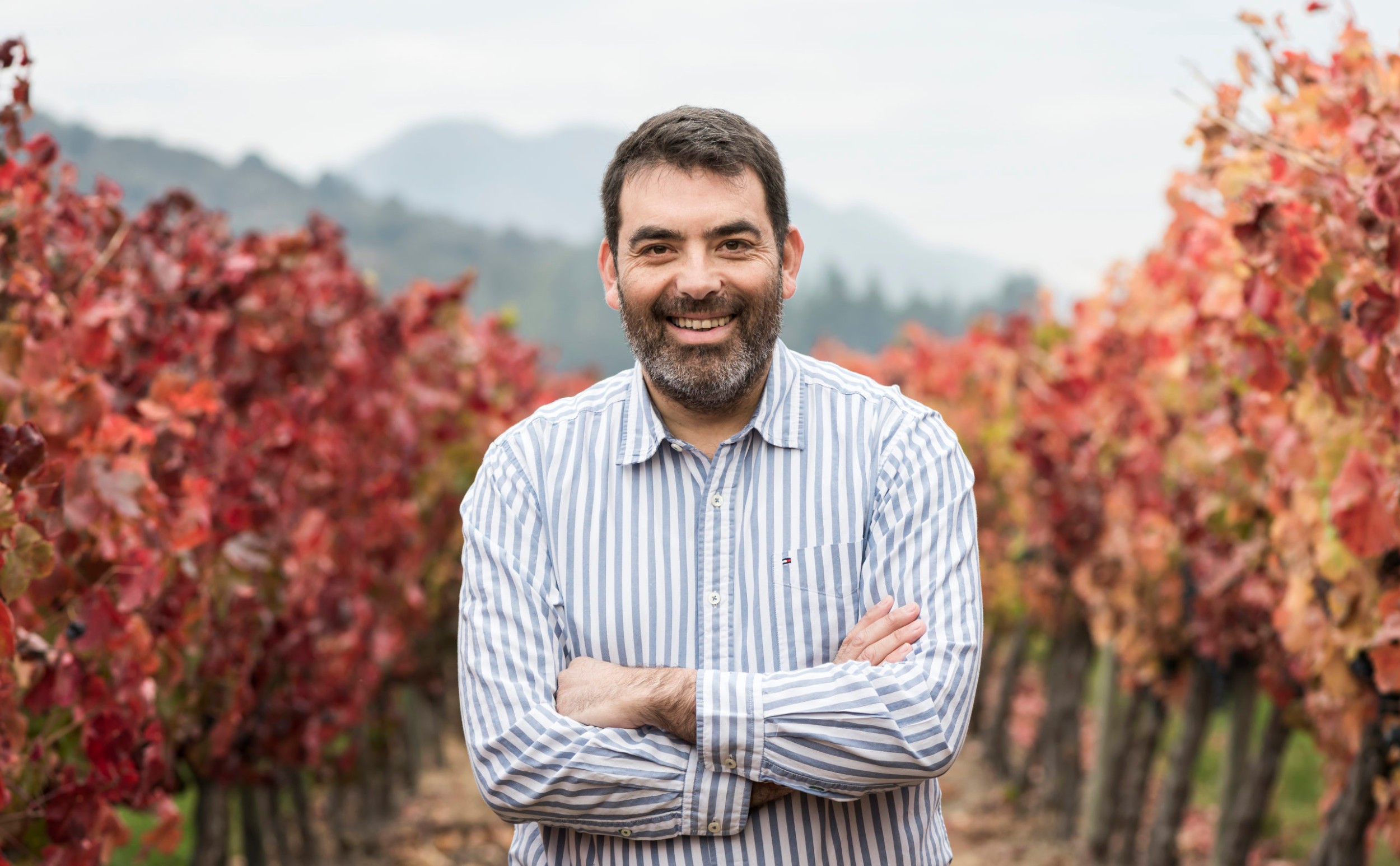 A dedicated interpreter of Chile's extraordinary terroir, winemaker Marcio Ramírez crafts Gran Reserva wines to express the interplay between grape variety, soil, climate and riverbank.