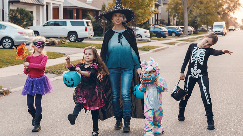 Allergy-Safe Tips for Trick-or-Treating