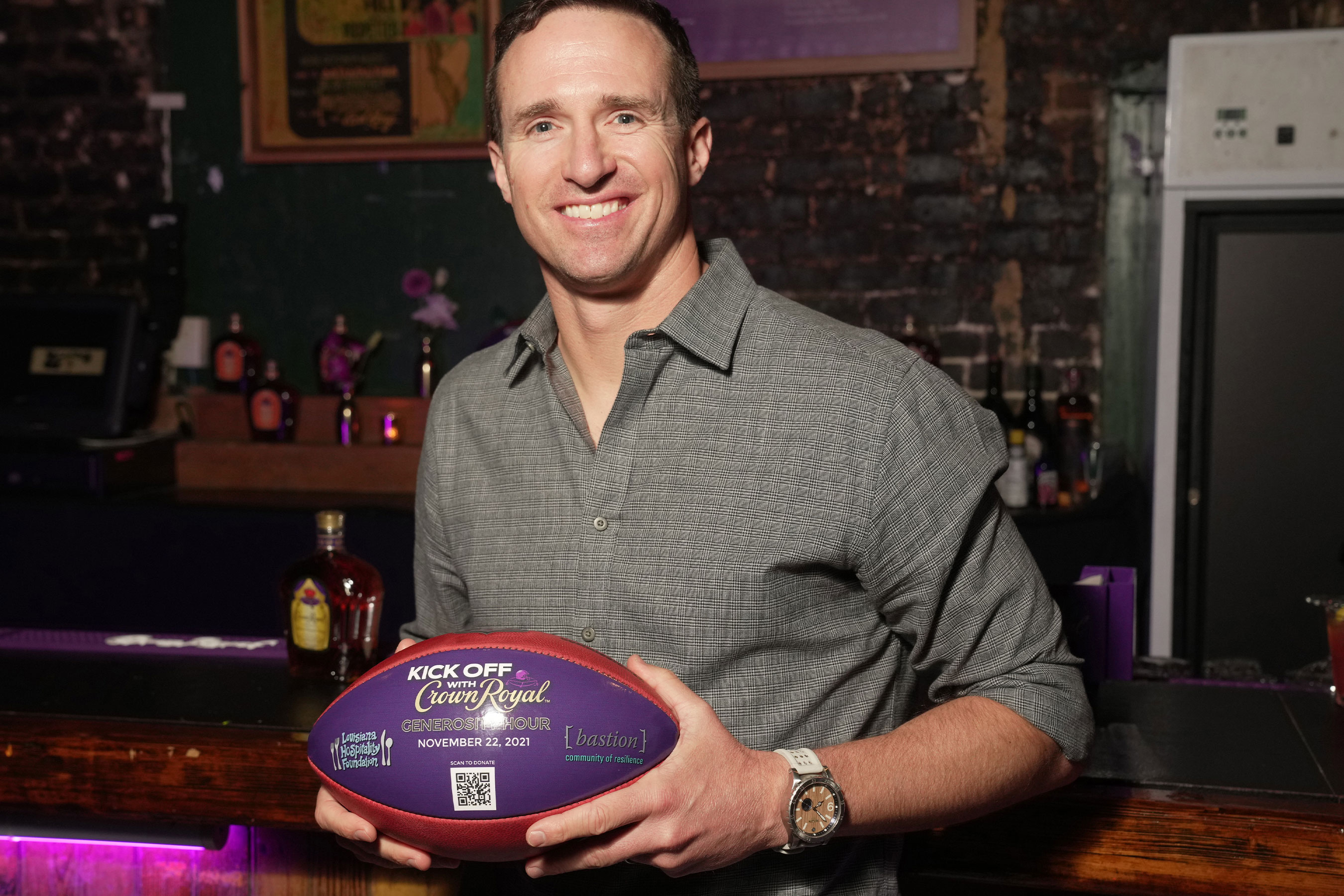 NFL legend Drew Brees gives back to the New Orleans hospitality and military community at the Crown Royal #GenerosityHour in New Orleans, LA.