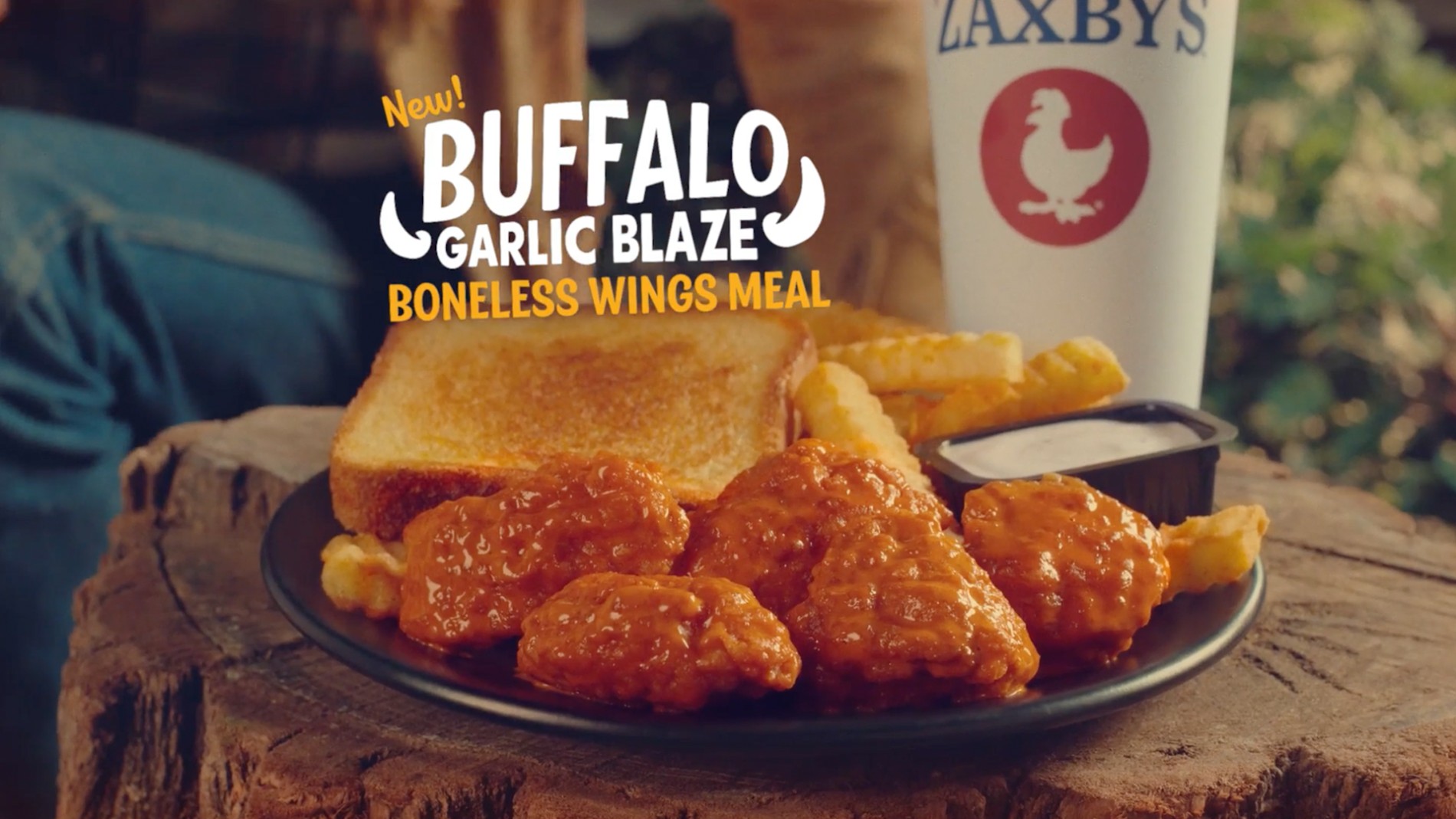 Zaxby’s new Buffalo Garlic Blaze signature sauce complements the long-time favorite Boneless Wings Meal, which comes with five boneless wings, tossed in the new Buffalo Garlic Blaze sauce served with a side of ranch, Crinkle Fries, Texas Toast and a Coca-Cola Freestyle® drink beverage.