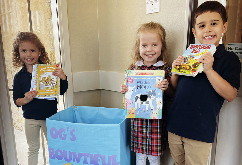 Students at Primrose School of the Woodlands at College Park (Woodlands, TX) participate in the annual Og’s Bountiful Book Drive.
