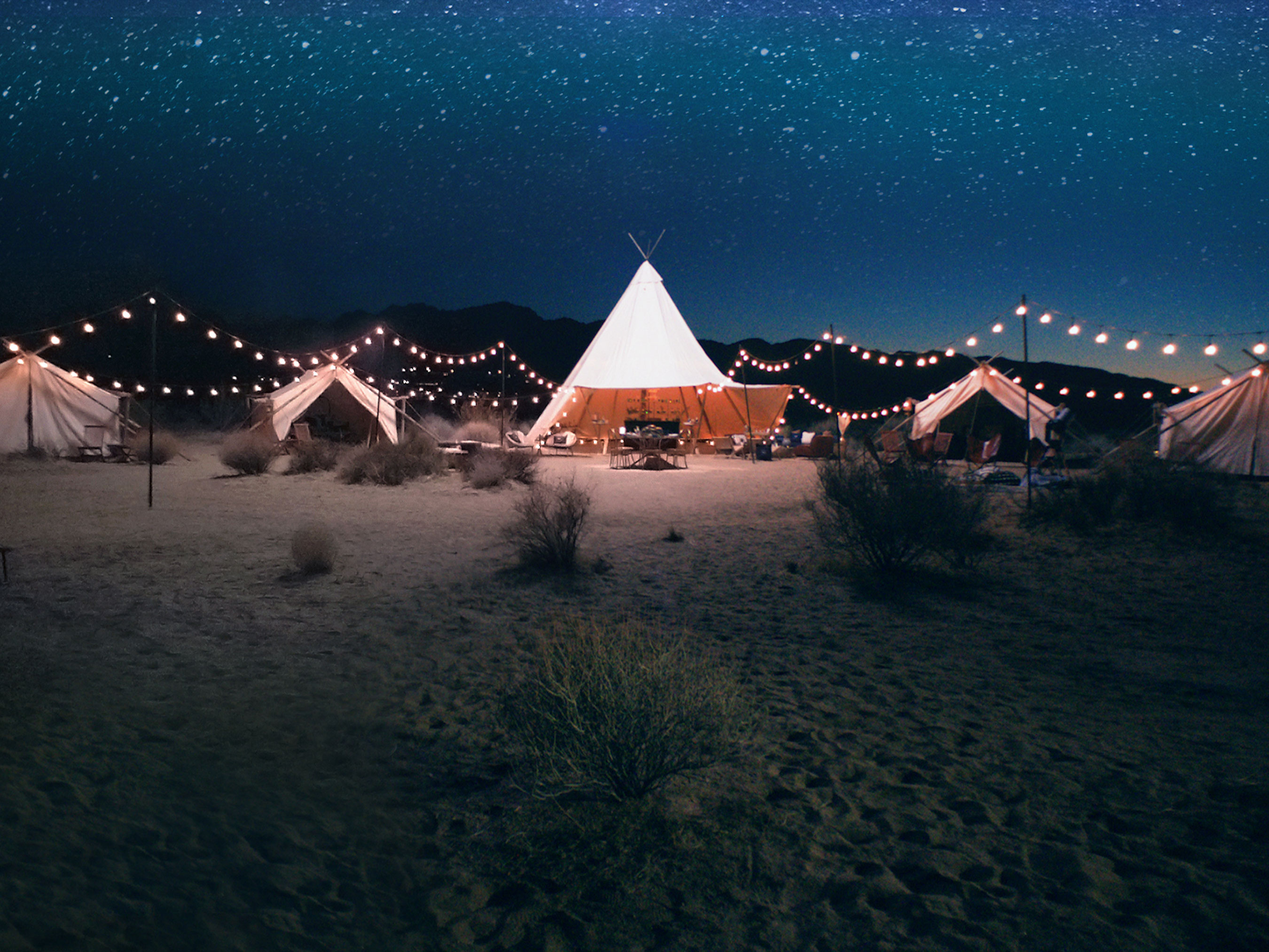 As the embodiment of Astral Tequila, The House of Astral sits under wide-open desert skies just outside of Joshua Tree National Park as a new-to-world celestial getaway like no other – a destination where you can fully immerse yourself in the good energy that only the sun and stars bring.