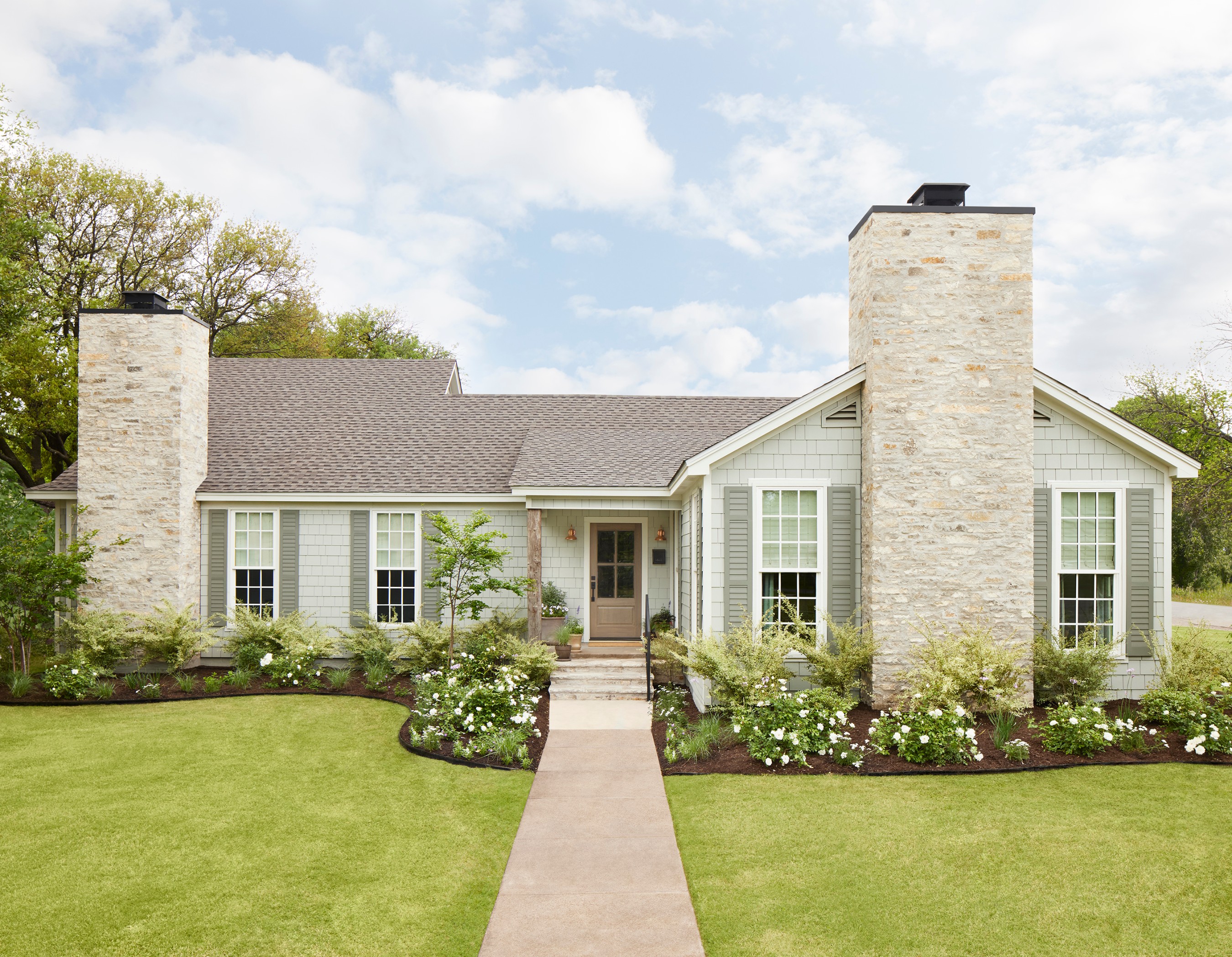 The Minty Green home with Hardie® Shingle, featured on Fixer Upper on HGTV.