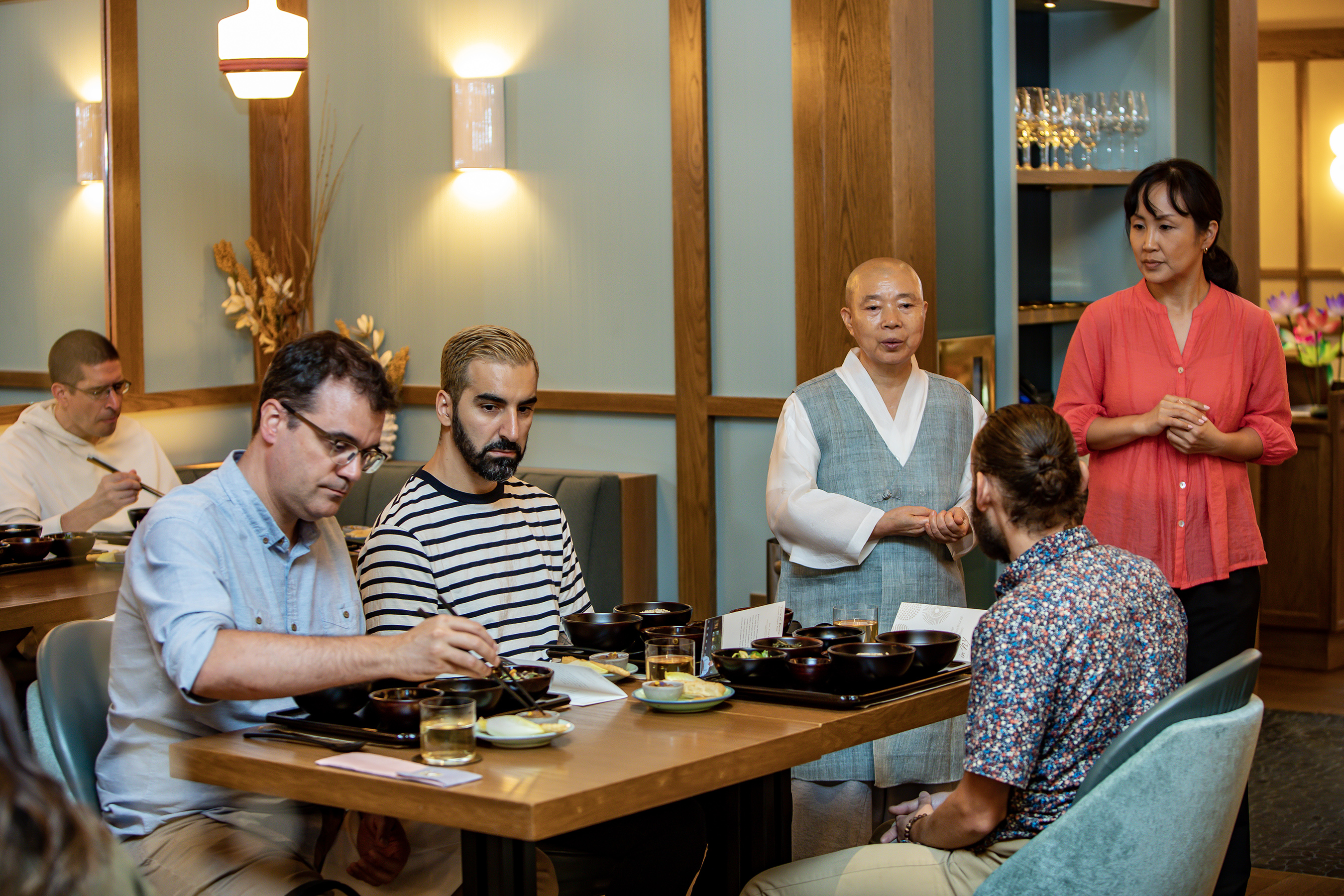 New Yorkers experience Balwoo Gongyang, a pop-up restaurant located in the middle of Manhattan